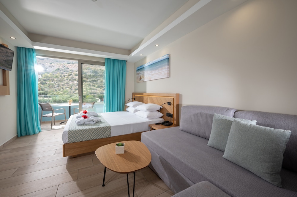 Superior Room with Land View - Photo 1