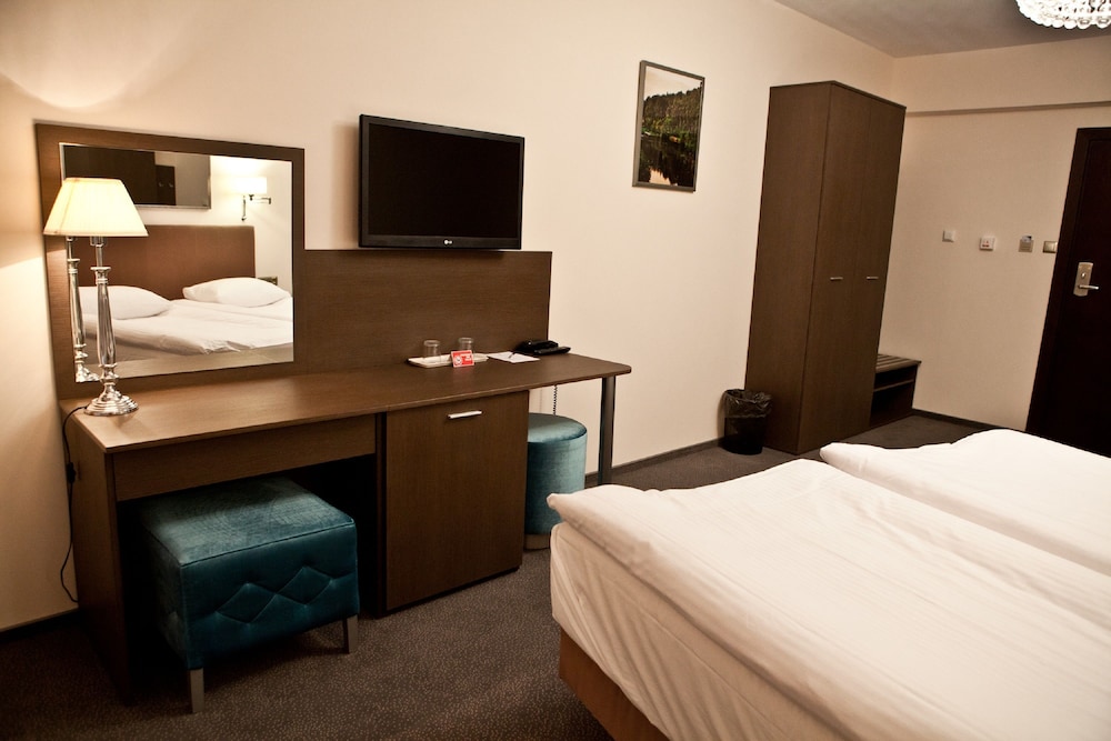 Deluxe Triple Room photo 3