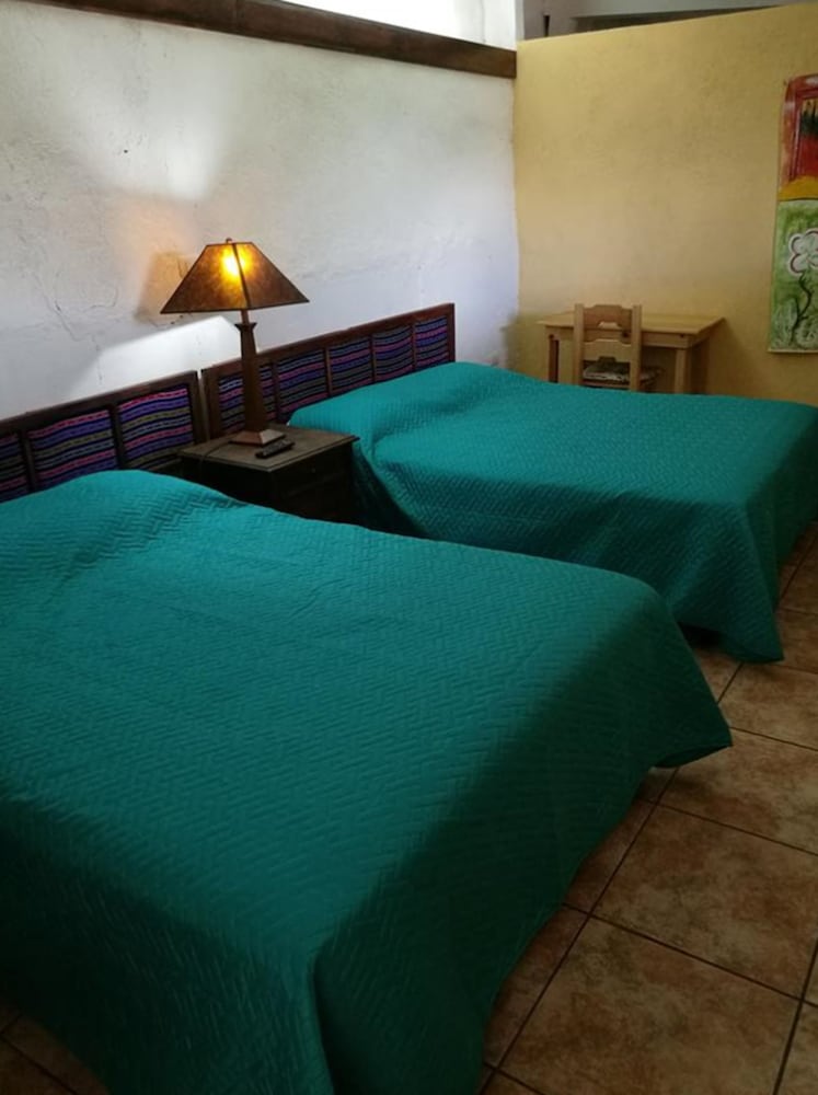Classic Quadruple Room, 2 Double Beds, Non Smoking photo 3