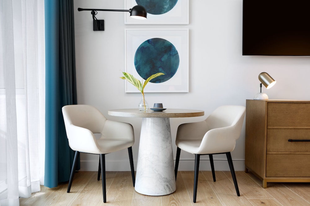 Suite, 1 King Bed (High Floor)