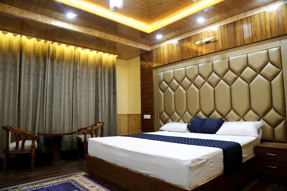 Executive Room photo 3