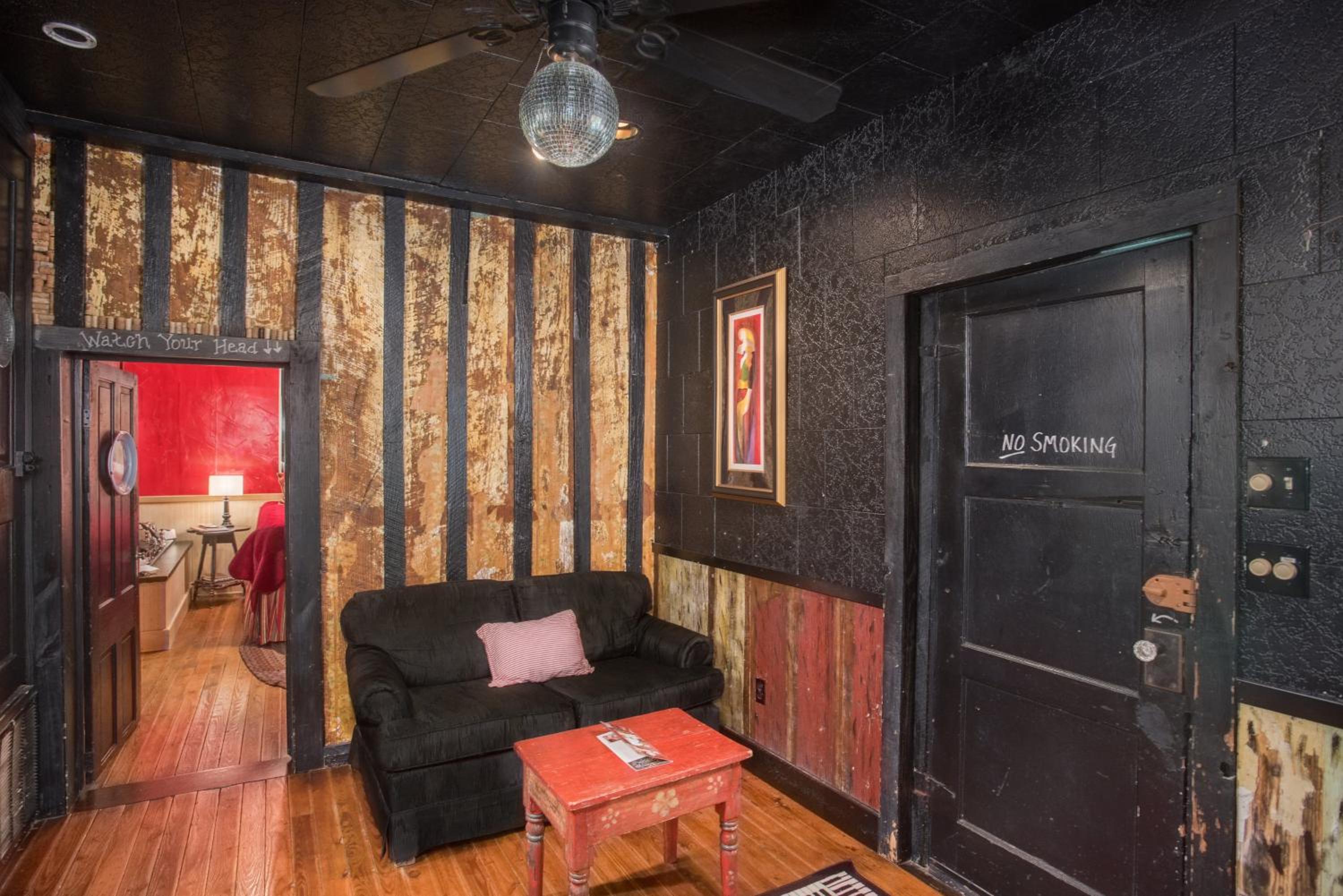 Deluxe Queen Room photo 1