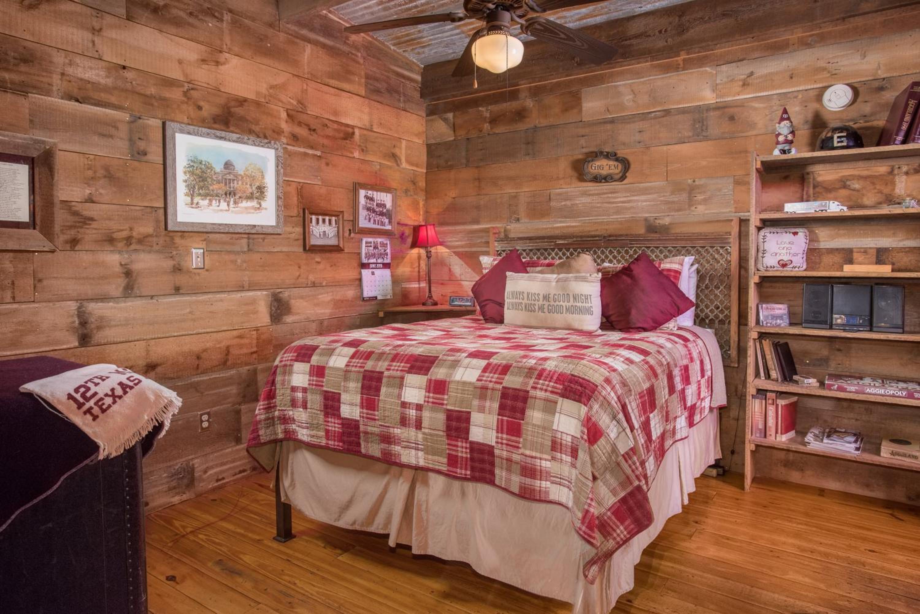 Deluxe Queen Room photo 1