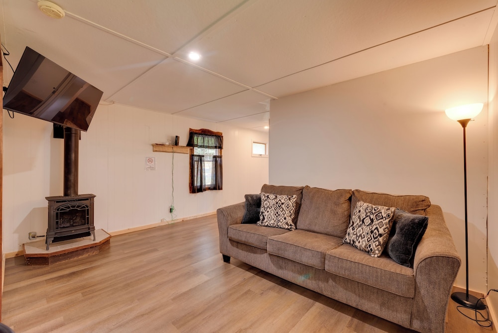 House (2 Bedrooms) photo 3