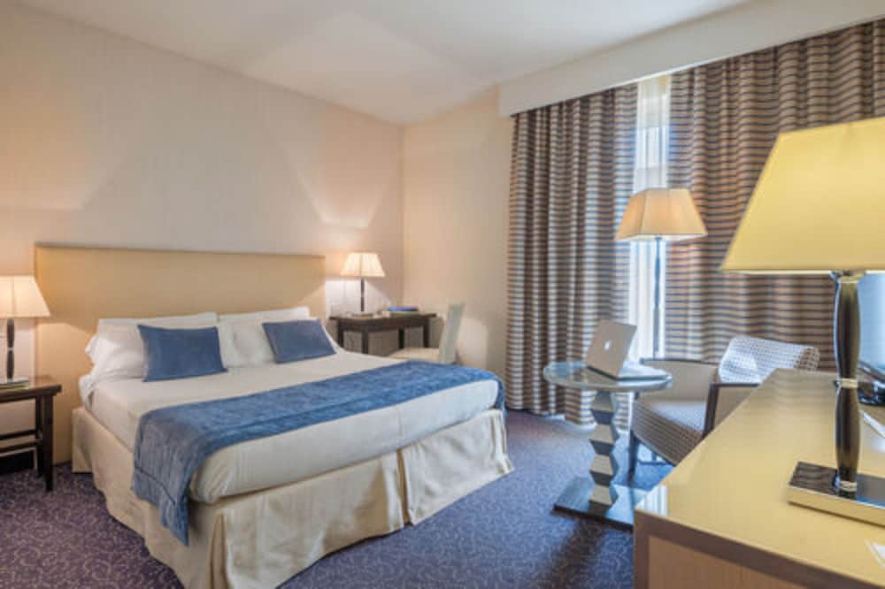 Double Room Single Use
