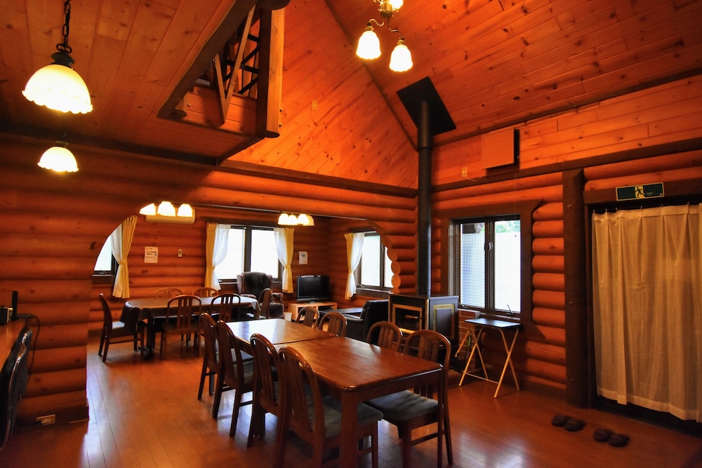 Cottage for 12 People photo 1