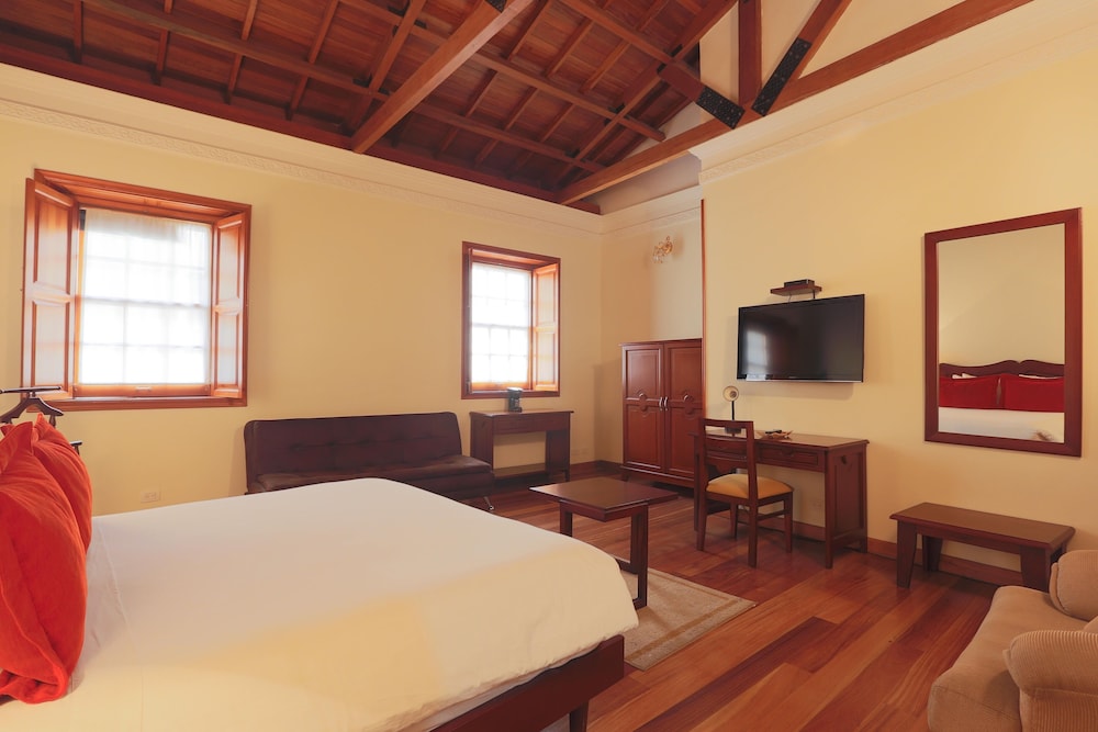 Deluxe Double Room photo 3