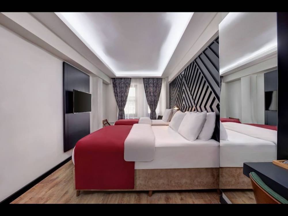 Room, 1 Bedroom, City View photo 1