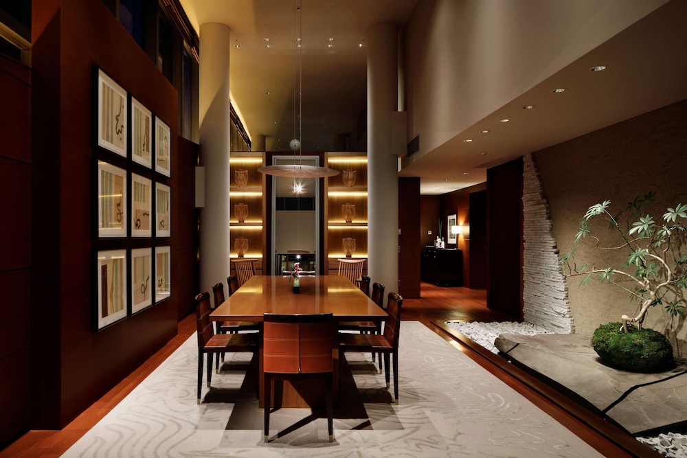 Presidential Suite photo 2