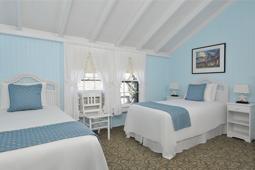 Annex Twin Room (No TV) photo 1
