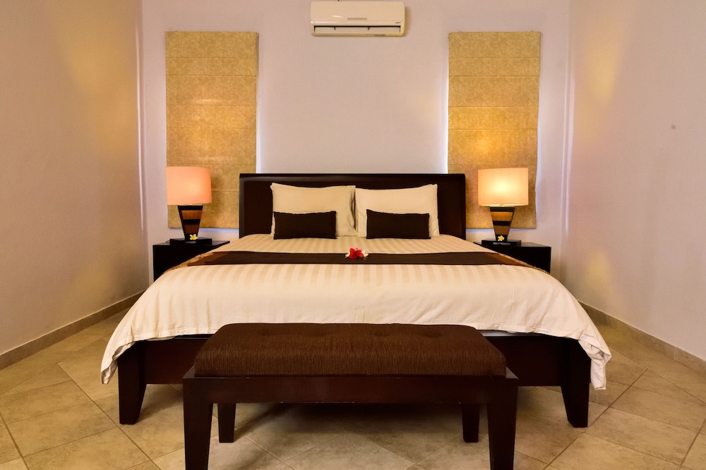 Suite - Photo 2
