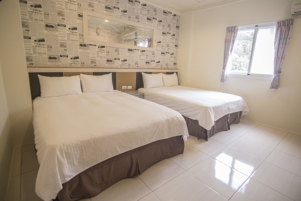 Classic Quadruple Room photo 1
