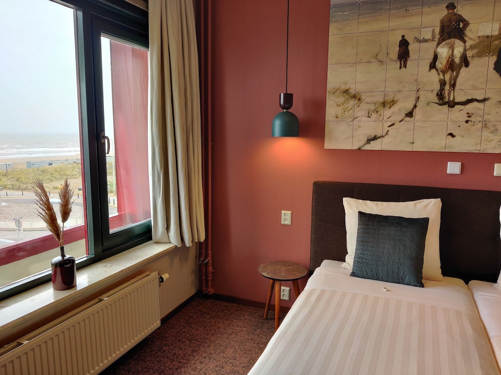 Standard Twin Room, Beach View