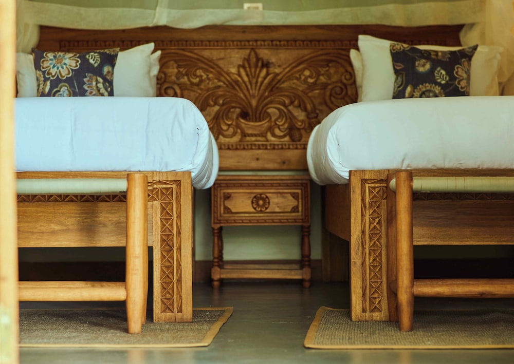 Deluxe Triple Room, Balcony, Garden View