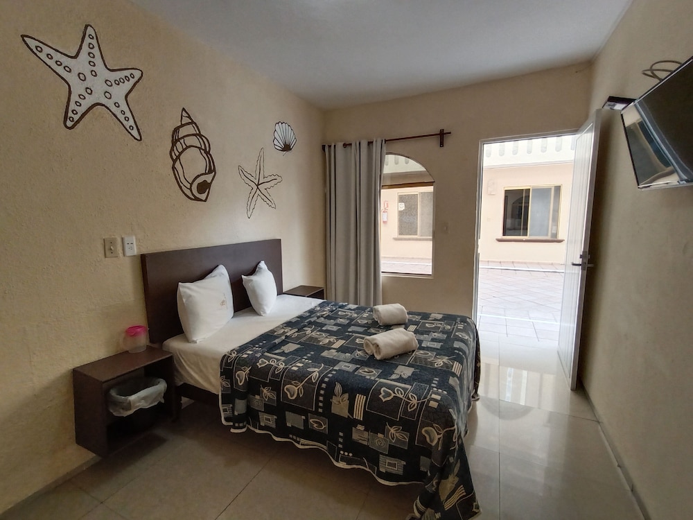 Standard Double Room - Photo 1