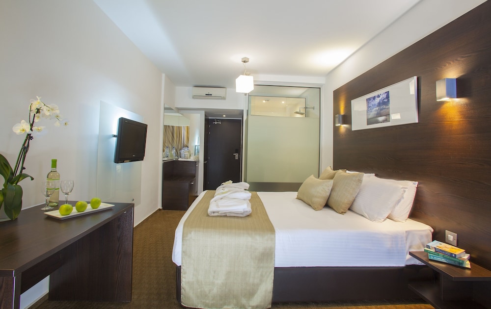 Standard Double Room photo 2