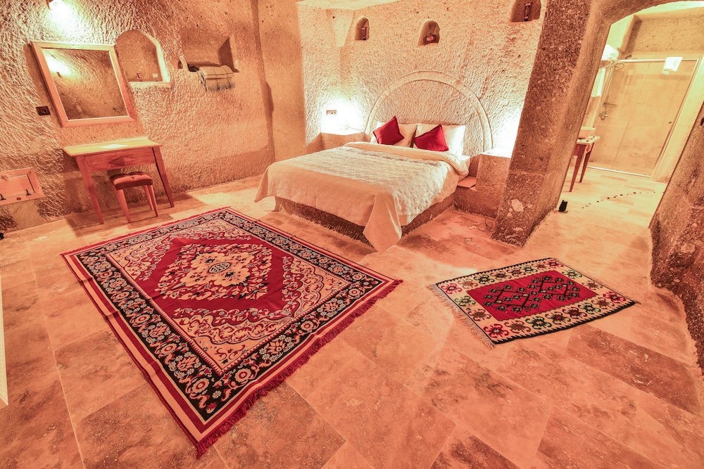 Suite (Stone Bed) photo 3