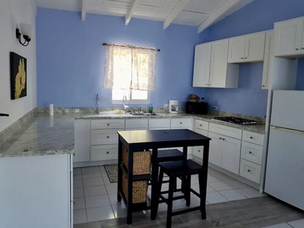 Suite, 2 Bedrooms, Balcony, Ocean View photo 1