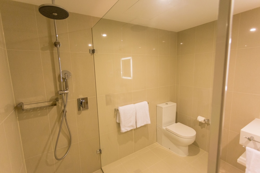 Superior Room, 1 King Bed - Photo 4