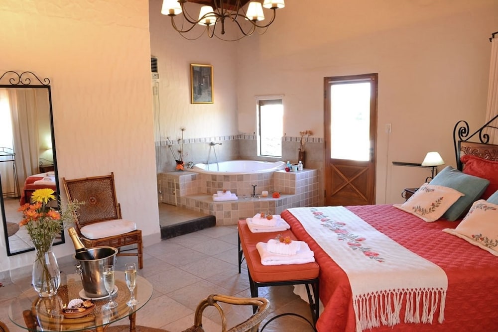 Suite photo 1