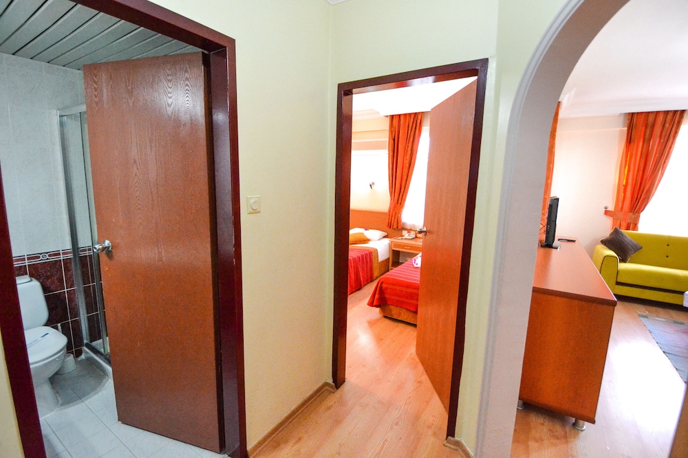 Apartment, 1 Bedroom photo 2