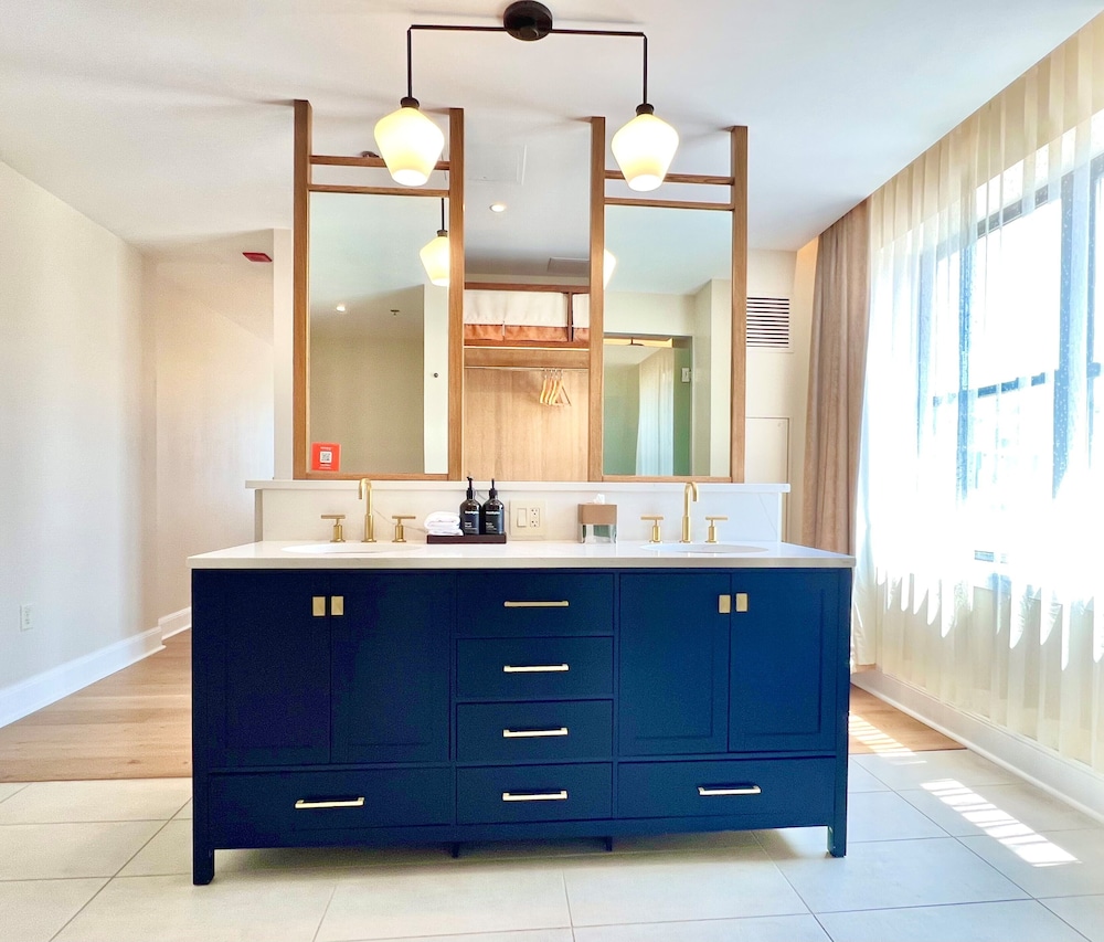 Premium Suite, 1 Bedroom - Photo 9