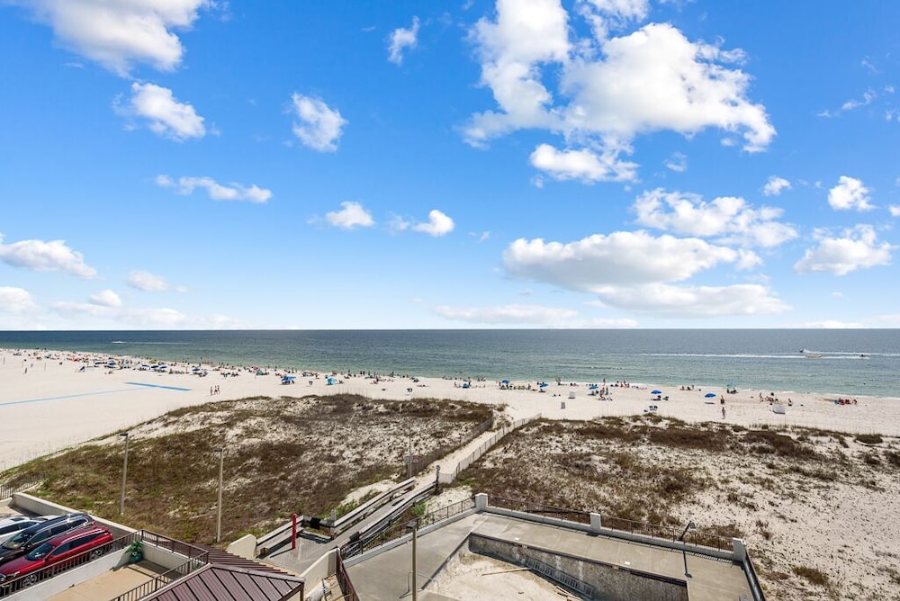 Condo, 2 Bedrooms, Balcony, Beachfront (308) photo 2