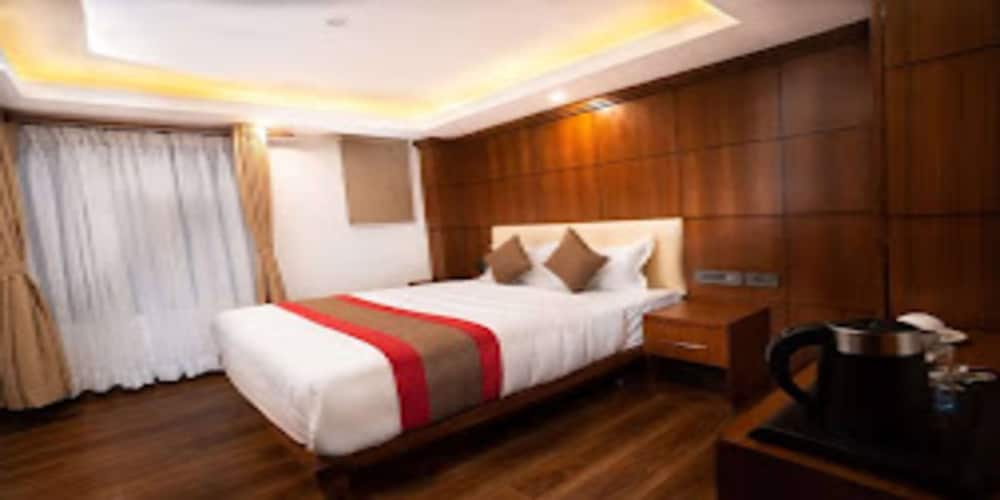 Family Double or Twin Room