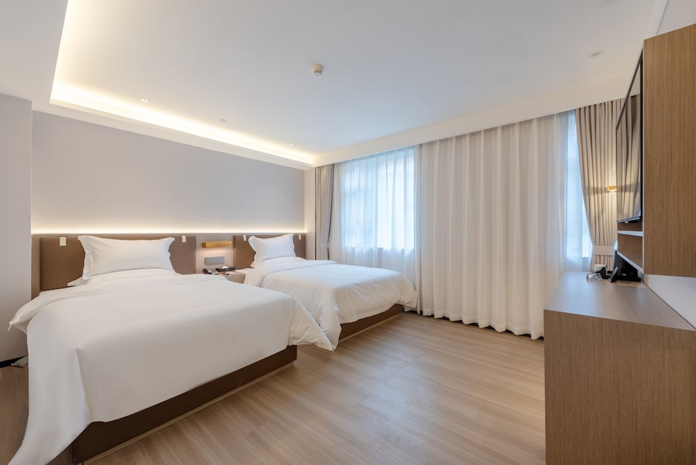 Comfort Double or Twin Room