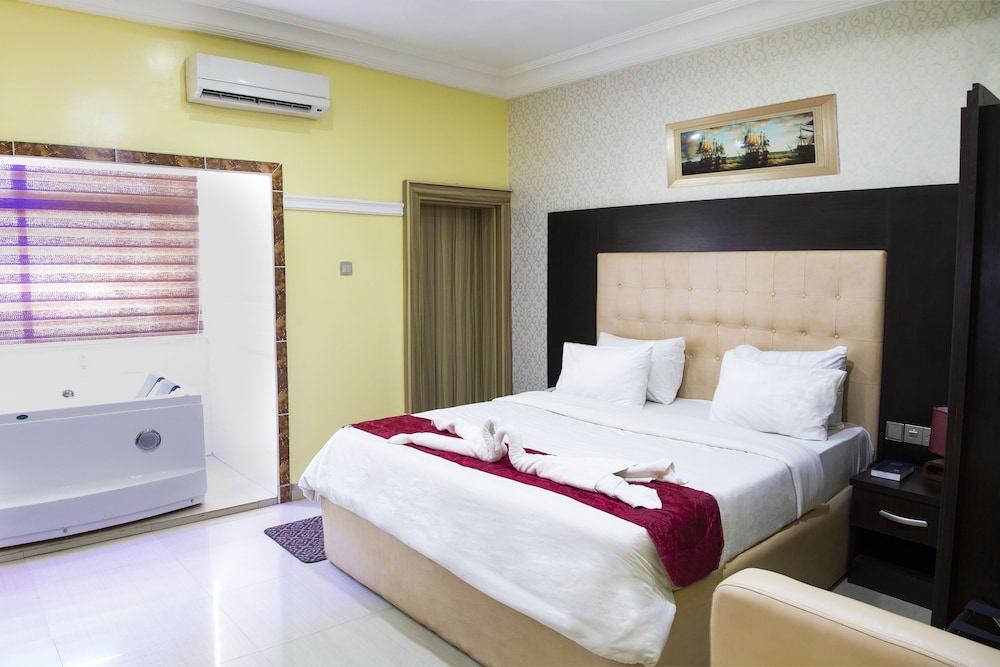 Royal Suite
