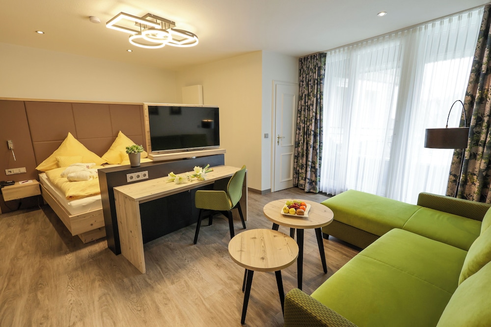 Premium Room, 1 Bedroom, Garden View