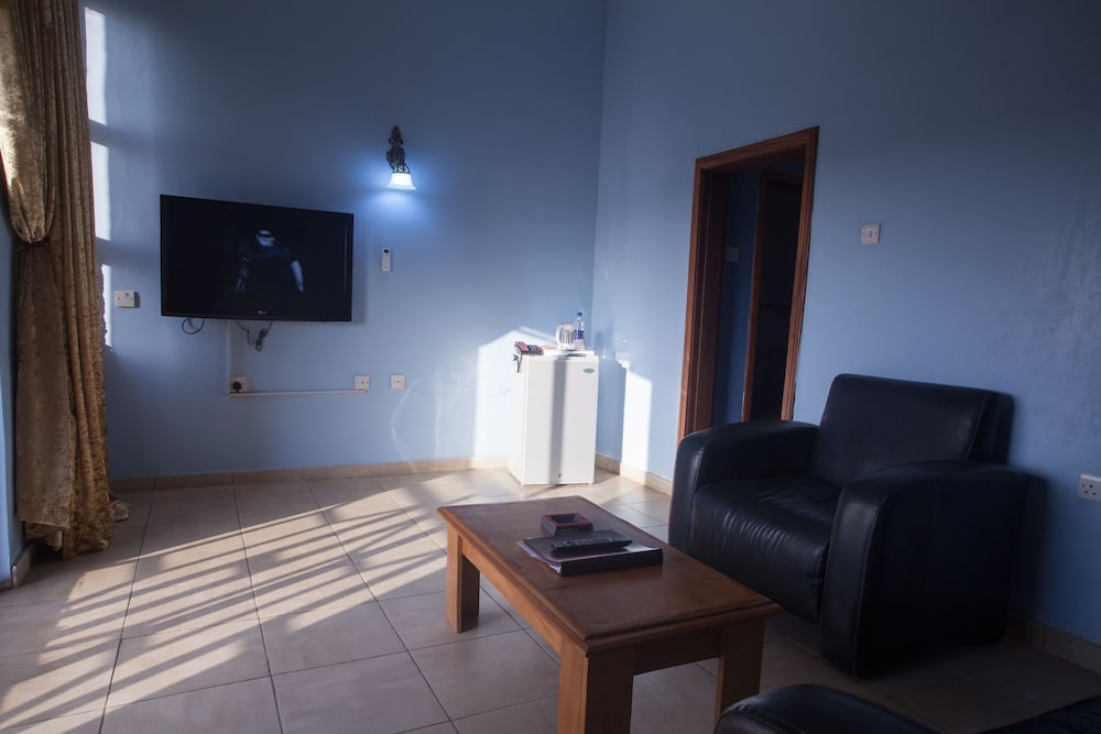Exclusive Room, 1 Bedroom, Ensuite (Diplomat) photo 3