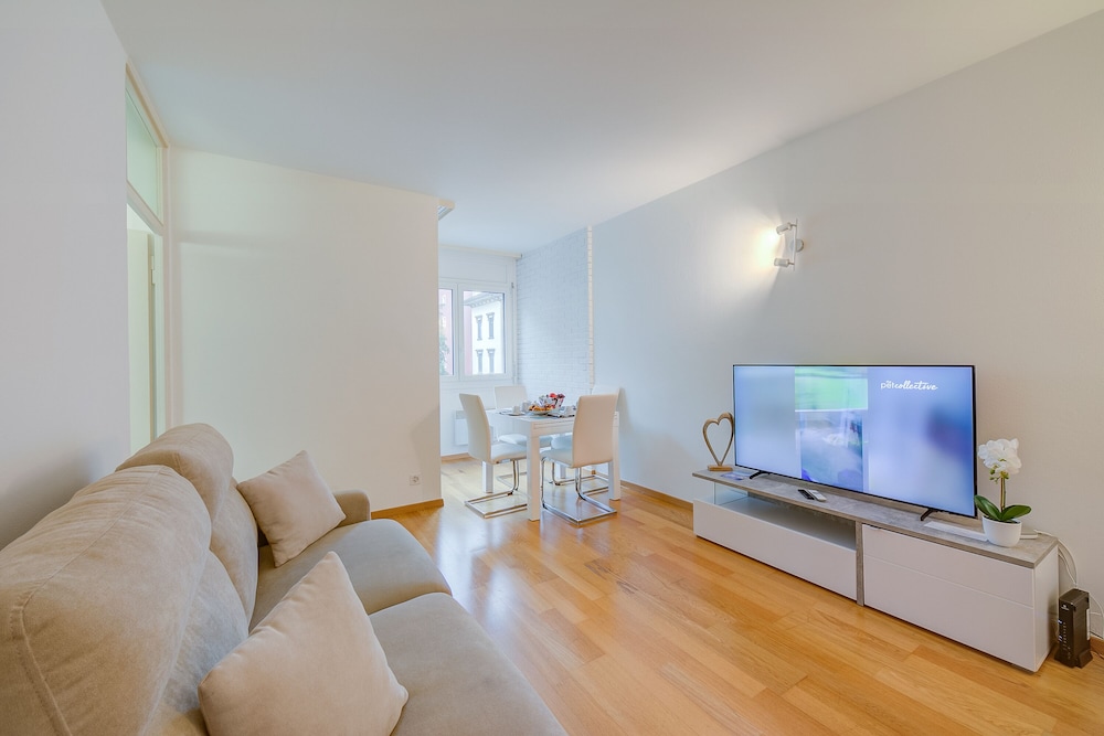 Family Apartment, 1 Bedroom (Locarno Best Place)
