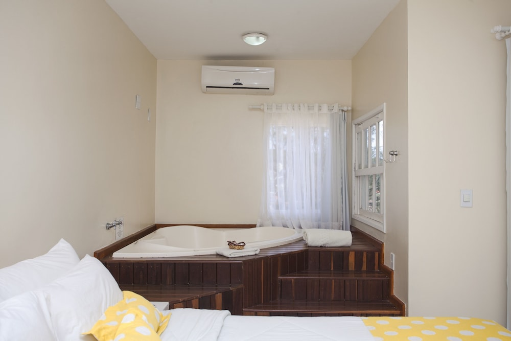 Suite VIP Com Hidromasagem photo 3