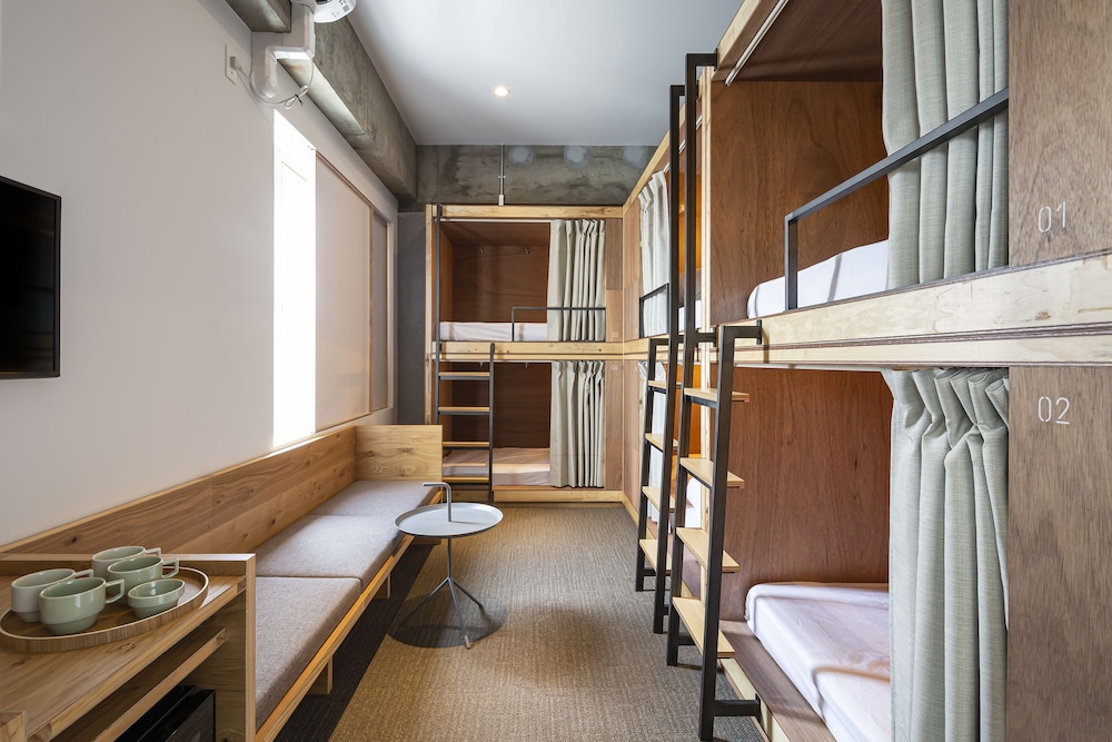 Superior Bunk Group - Photo 1