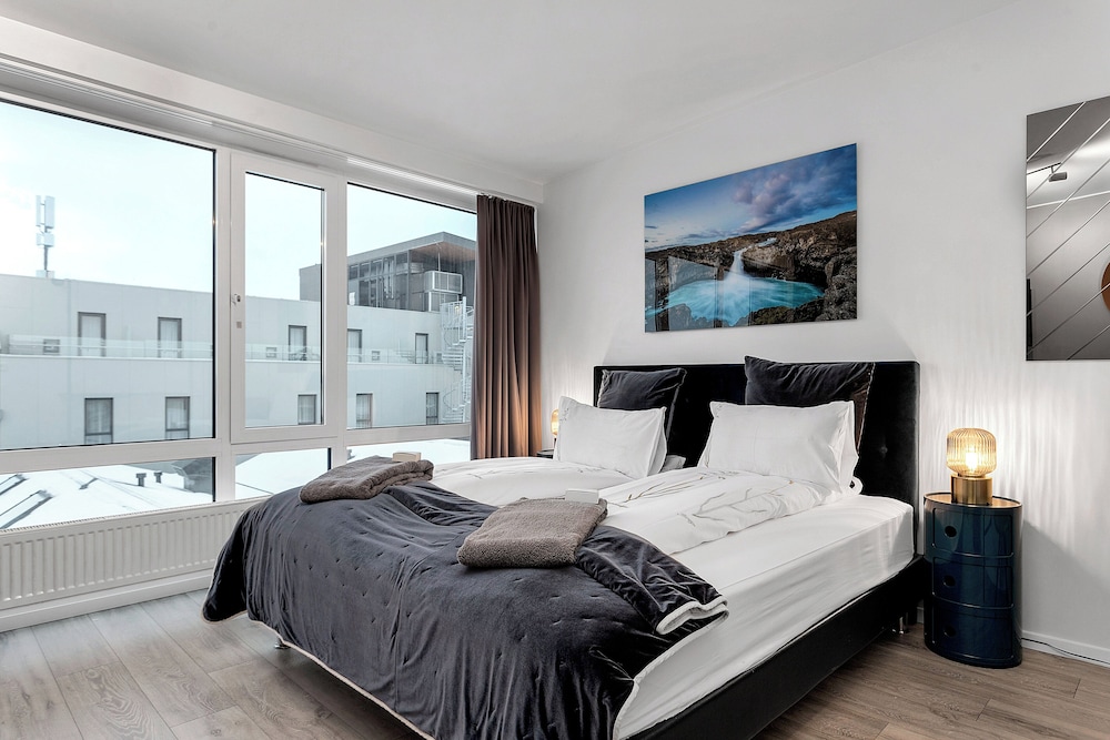 Superior Double Room, Balcony - Photo 3