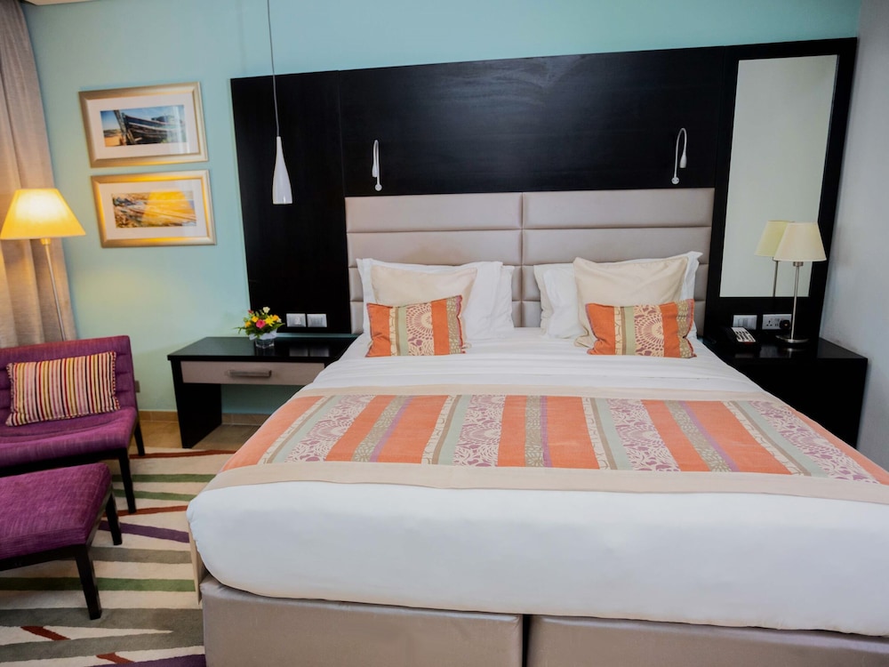 Standard Single Room, 1 Queen Bed photo 2