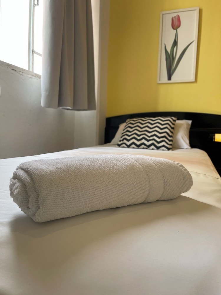 Deluxe Double Room Single Use photo 3
