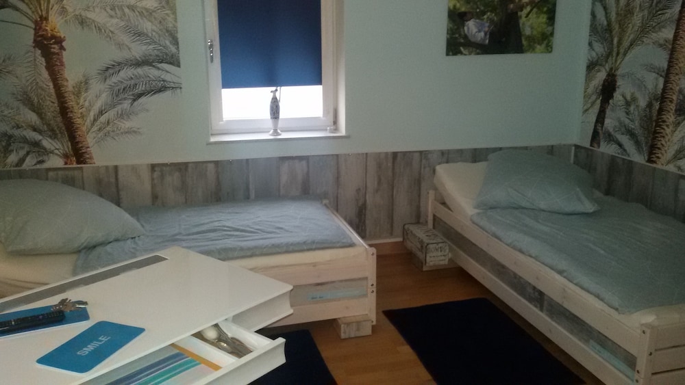 Twin Room, Private Bathroom photo 3