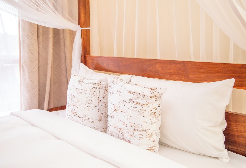 Junior Single Room