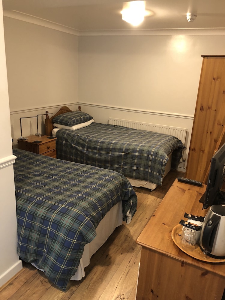Twin Room, 2 Twin Beds, Non Smoking photo 3