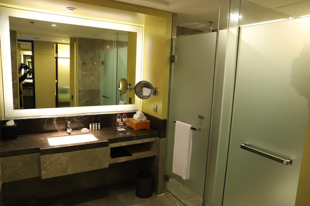 Deluxe Room, 2 Double Beds, Non Smoking, River View