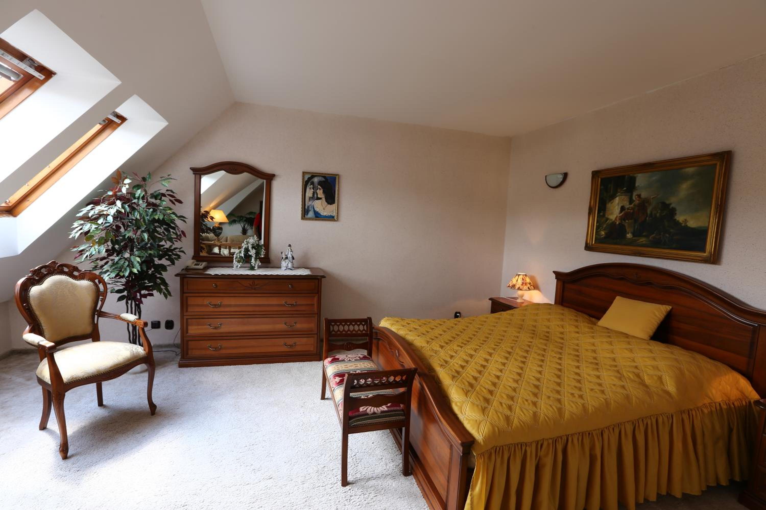 Deluxe Suite photo 1