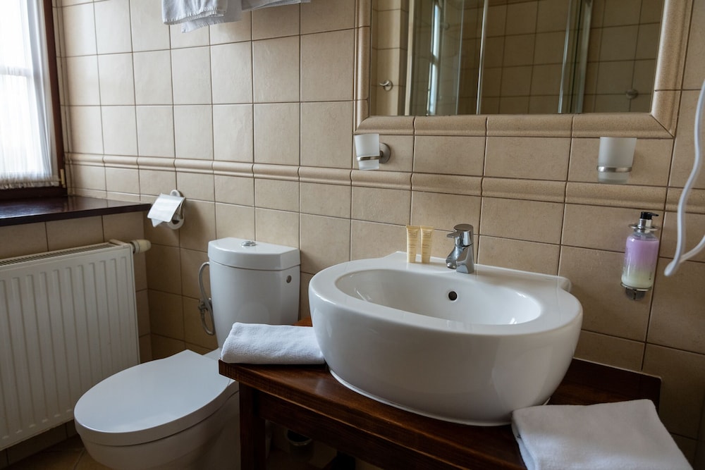 Standard Quadruple Room - Photo 5