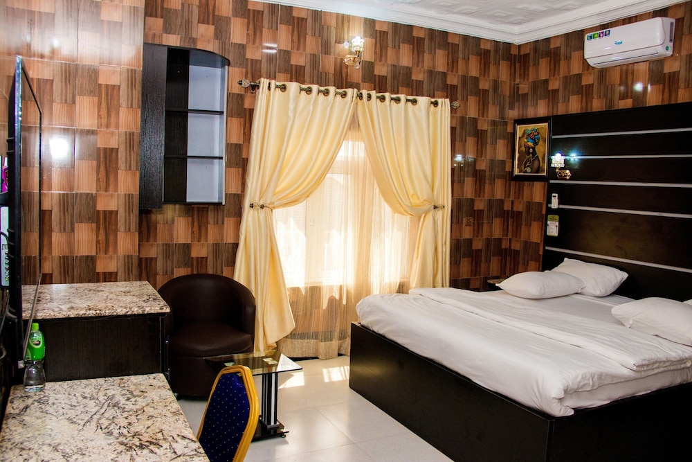 Executive Room photo 3