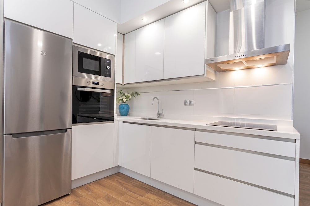 Beautiful 1 BD Apartment in the City Center Recaredo I, Photo 5