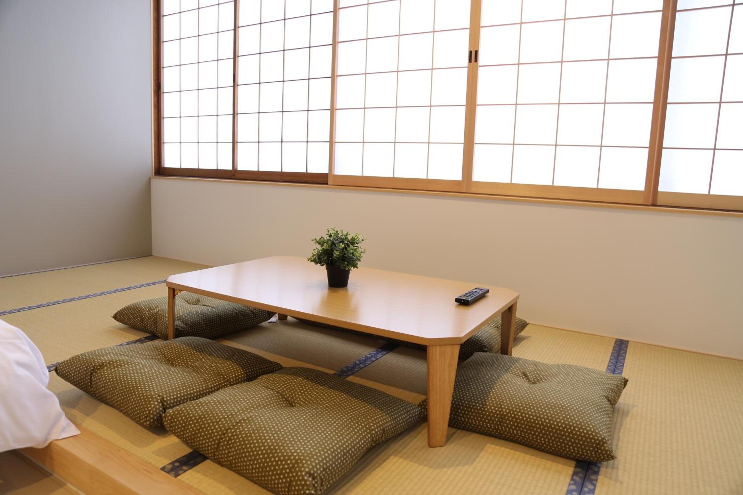 Superior Family Room - Photo 28
