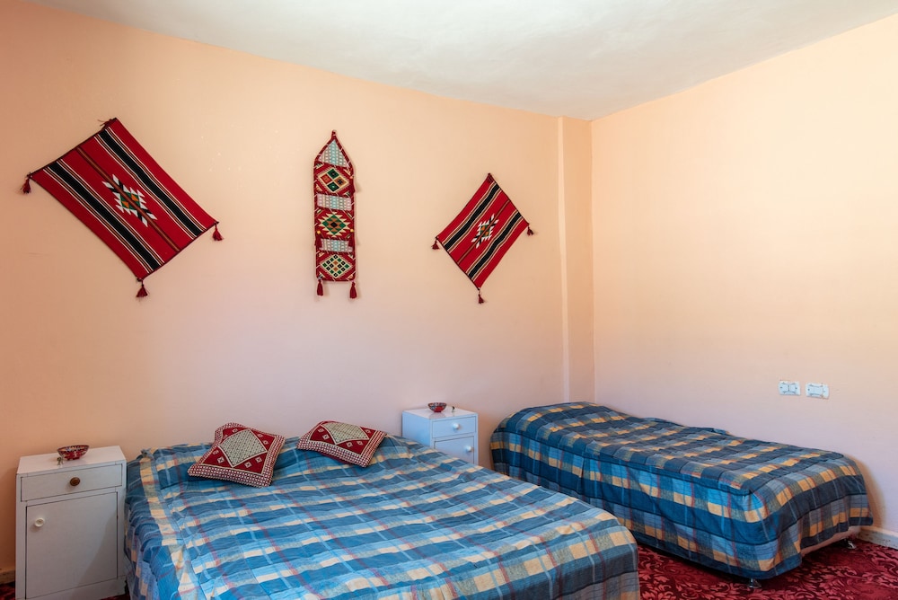Basic Double Room, 1 Double Bed, Mountain View photo 3