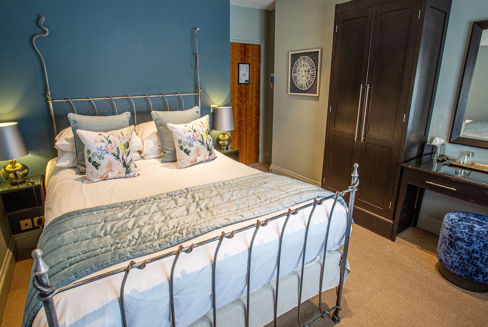 Standard Double Room - Photo 6