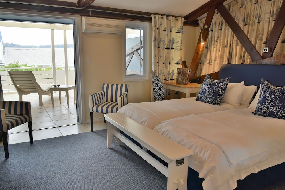 Standard Loft, 1 King Bed photo 1